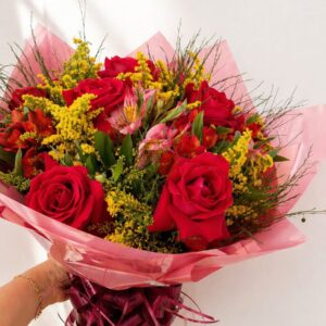 Buquê 6 Rosas